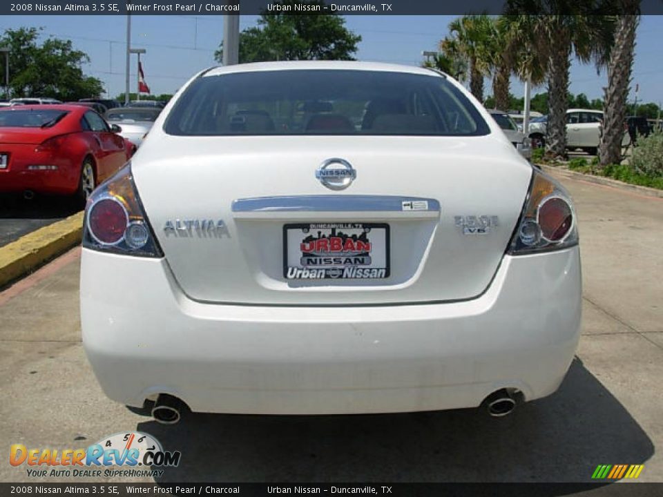 2008 Nissan Altima 3.5 SE Winter Frost Pearl / Charcoal Photo #4