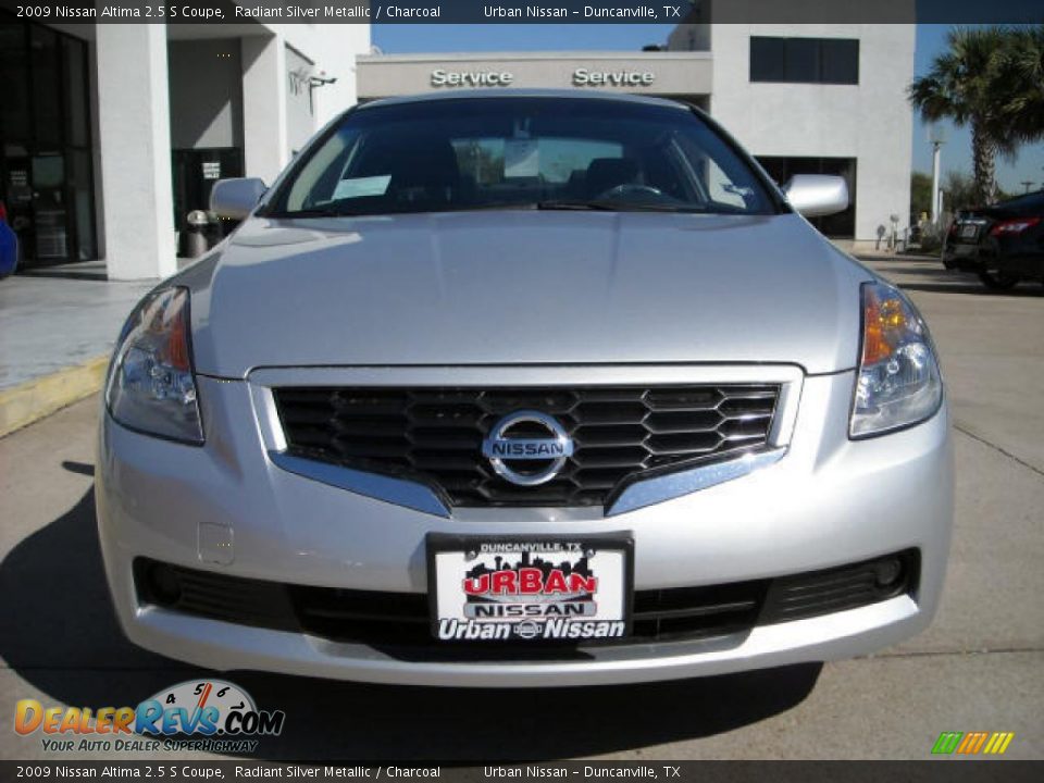 2009 Nissan Altima 2.5 S Coupe Radiant Silver Metallic / Charcoal Photo #2