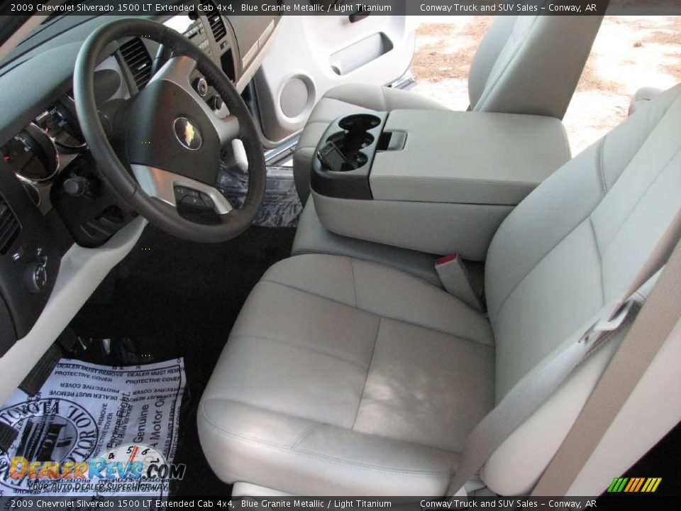 2009 Chevrolet Silverado 1500 LT Extended Cab 4x4 Blue Granite Metallic / Light Titanium Photo #17
