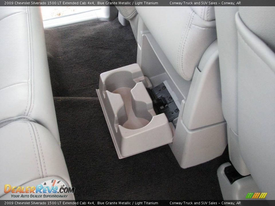 2009 Chevrolet Silverado 1500 LT Extended Cab 4x4 Blue Granite Metallic / Light Titanium Photo #21