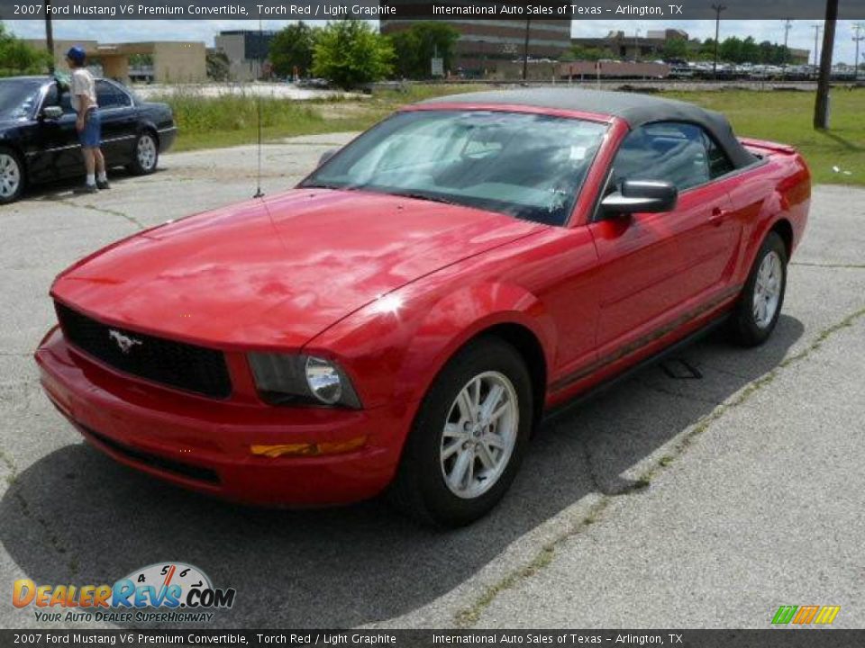 2007 Ford Mustang V6 Premium Convertible Torch Red / Light Graphite Photo #8