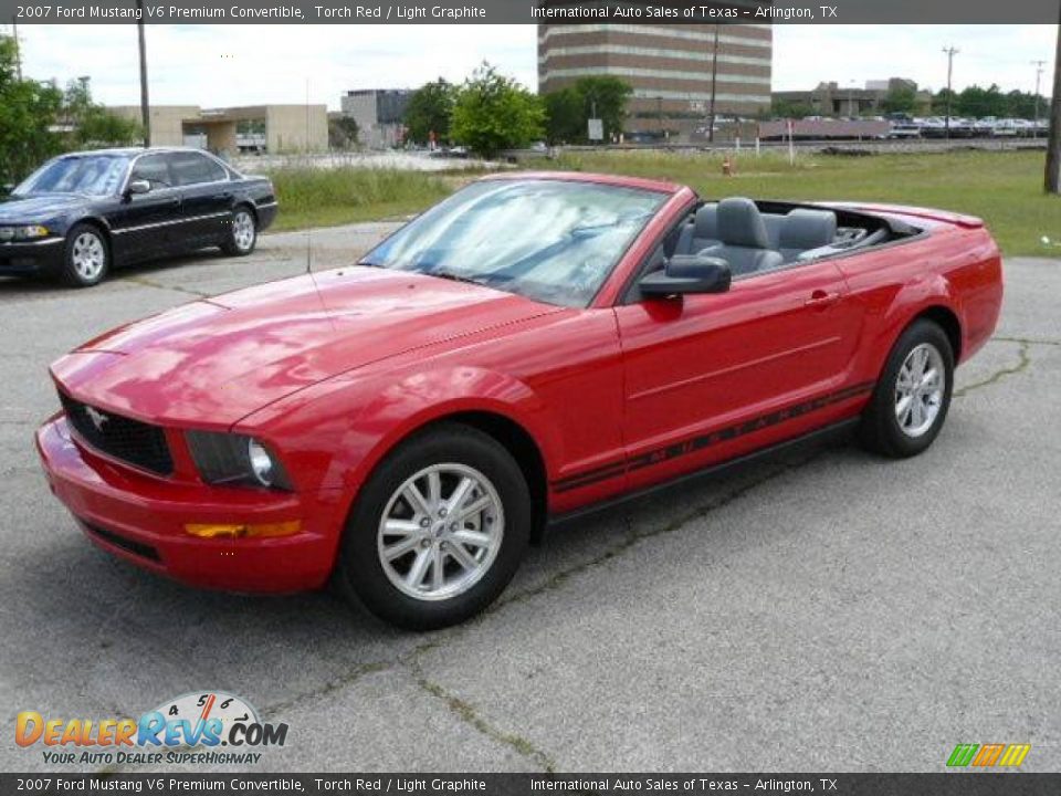 2007 Ford Mustang V6 Premium Convertible Torch Red / Light Graphite Photo #13