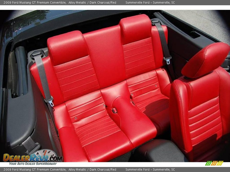 2009 Ford Mustang GT Premium Convertible Alloy Metallic / Dark Charcoal/Red Photo #11