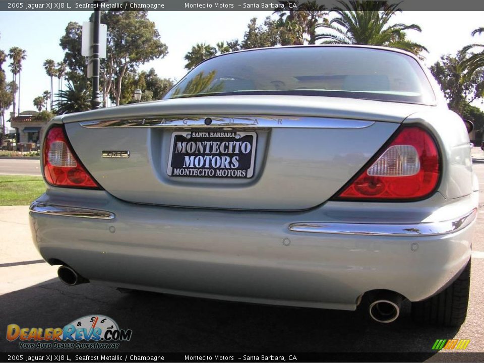 2005 Jaguar XJ XJ8 L Seafrost Metallic / Champagne Photo #8