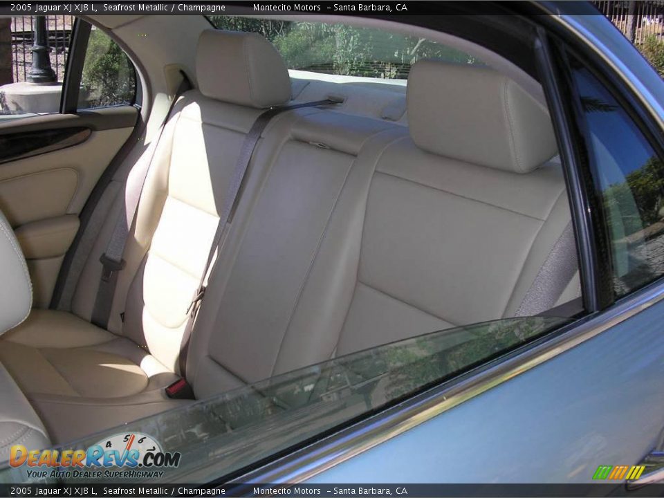 2005 Jaguar XJ XJ8 L Seafrost Metallic / Champagne Photo #9