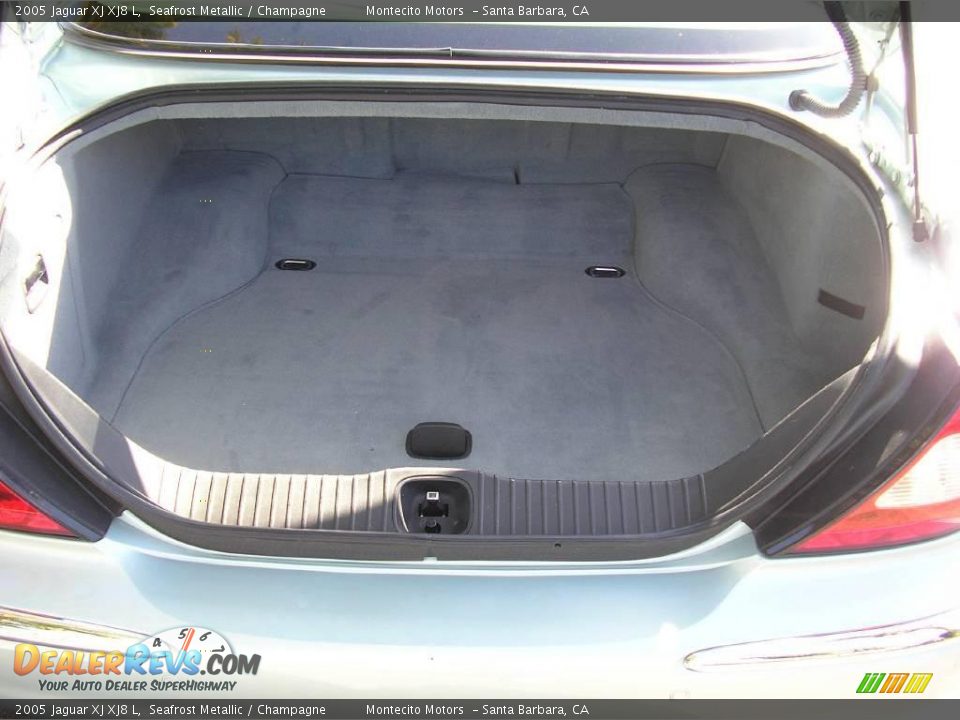 2005 Jaguar XJ XJ8 L Seafrost Metallic / Champagne Photo #20