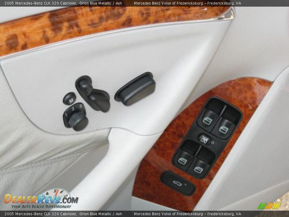 2005 Mercedes-Benz CLK 320 Cabriolet Orion Blue Metallic / Ash Photo #10