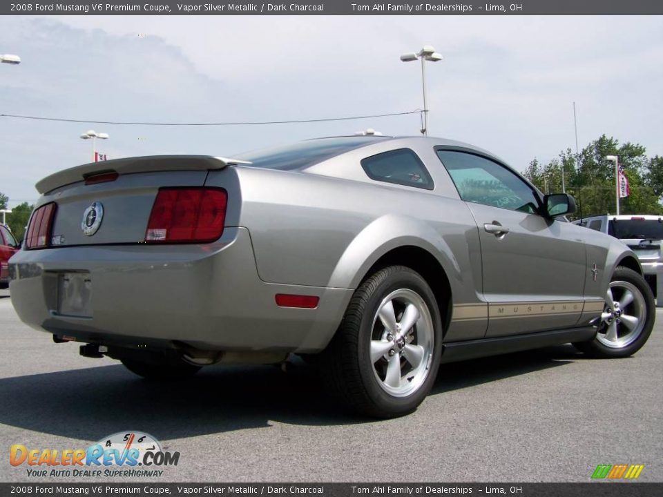 2008 Ford Mustang V6 Premium Coupe Vapor Silver Metallic / Dark Charcoal Photo #7