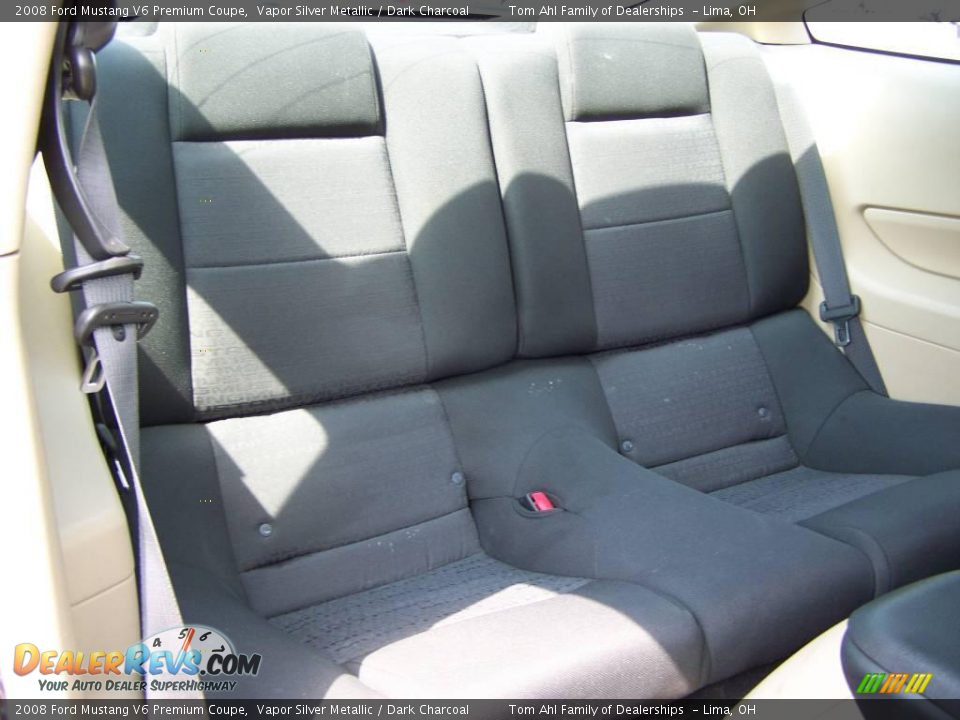 2008 Ford Mustang V6 Premium Coupe Vapor Silver Metallic / Dark Charcoal Photo #11