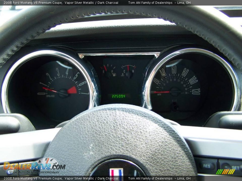 2008 Ford Mustang V6 Premium Coupe Vapor Silver Metallic / Dark Charcoal Photo #14