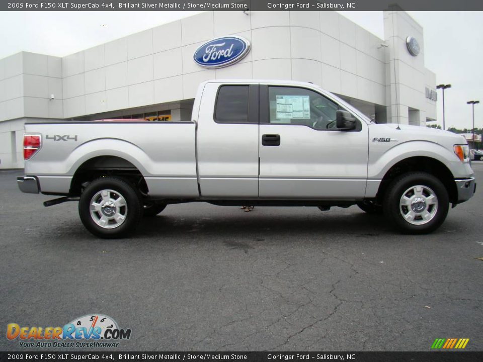 2009 Ford F150 XLT SuperCab 4x4 Brilliant Silver Metallic / Stone/Medium Stone Photo #2