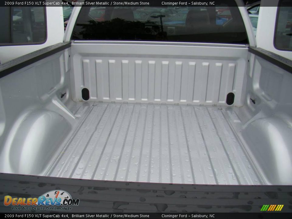 2009 Ford F150 XLT SuperCab 4x4 Brilliant Silver Metallic / Stone/Medium Stone Photo #10