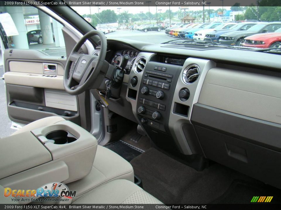 2009 Ford F150 XLT SuperCab 4x4 Brilliant Silver Metallic / Stone/Medium Stone Photo #13