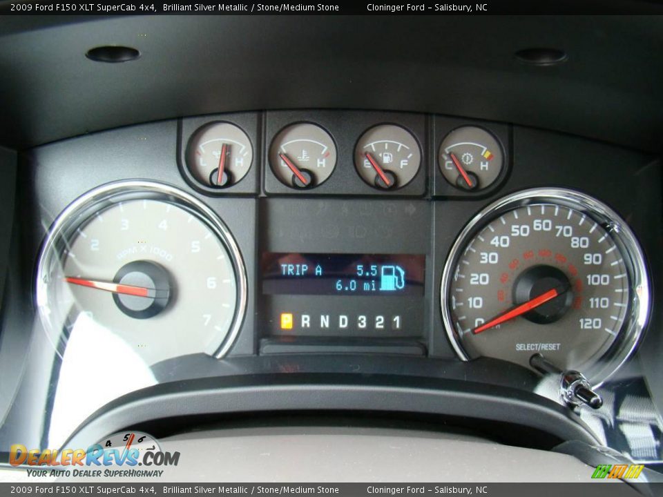 2009 Ford F150 XLT SuperCab 4x4 Brilliant Silver Metallic / Stone/Medium Stone Photo #19