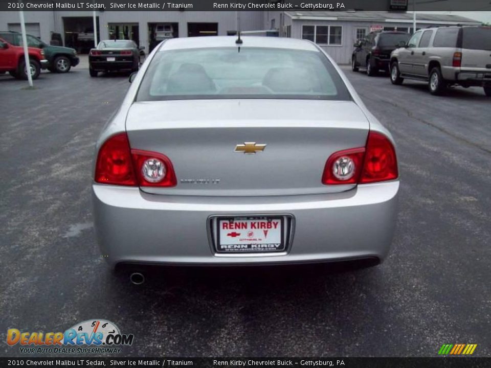 2010 Chevrolet Malibu LT Sedan Silver Ice Metallic / Titanium Photo #7