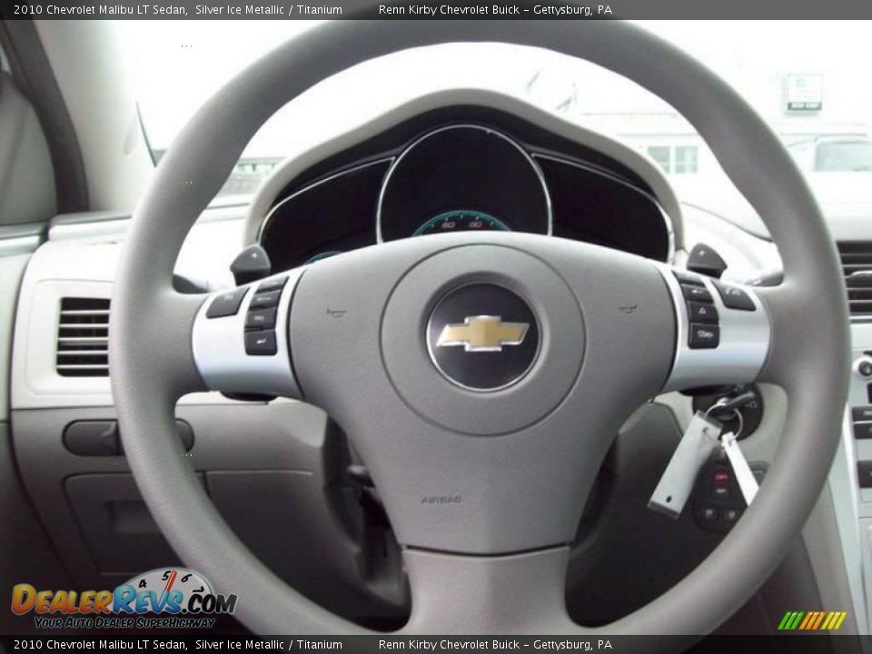 2010 Chevrolet Malibu LT Sedan Silver Ice Metallic / Titanium Photo #17