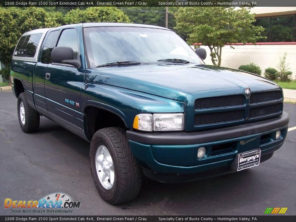 1998 Dodge Ram 1500 Sport Extended Cab 4x4 Emerald Green Pearl / Gray Photo #20