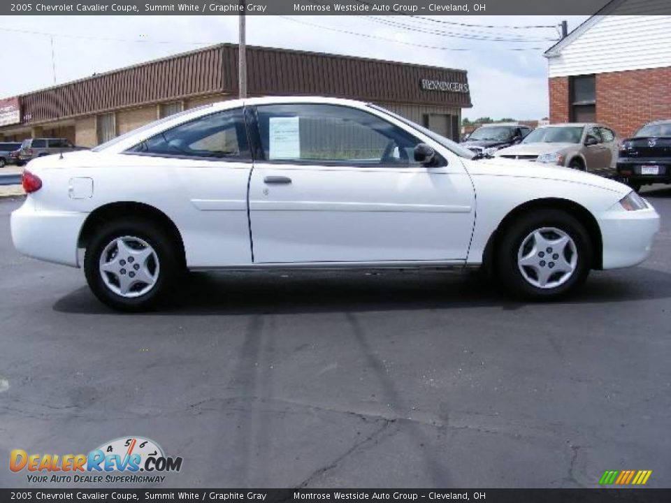 2005 Chevrolet Cavalier Coupe Summit White / Graphite Gray Photo #6