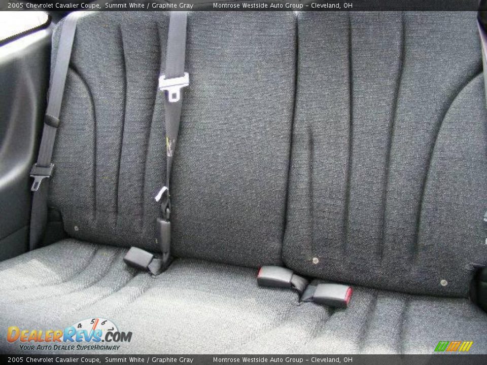 2005 Chevrolet Cavalier Coupe Summit White / Graphite Gray Photo #11