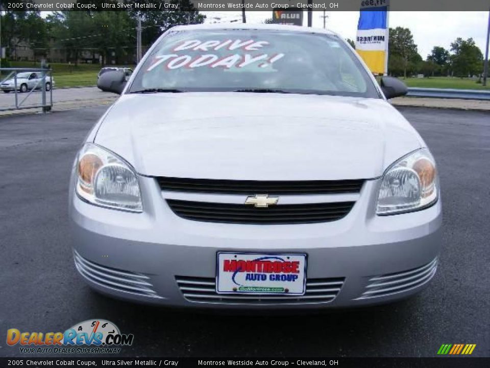 2005 Chevrolet Cobalt Coupe Ultra Silver Metallic / Gray Photo #8