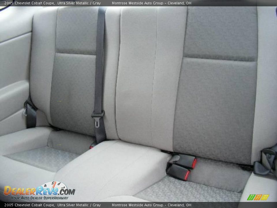 2005 Chevrolet Cobalt Coupe Ultra Silver Metallic / Gray Photo #11