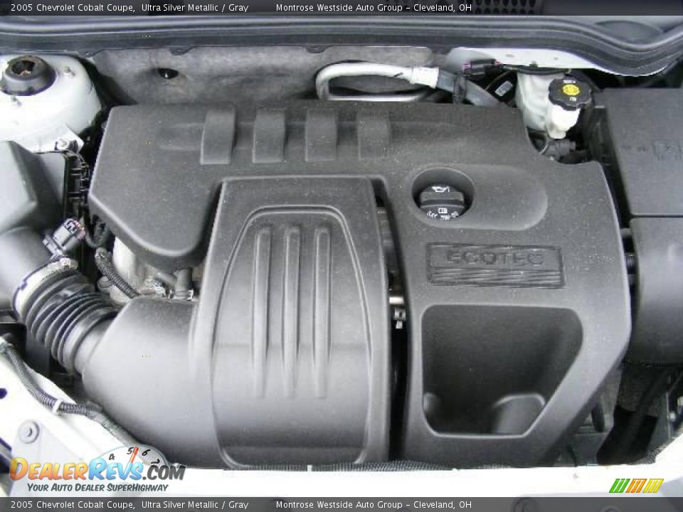 2005 Chevrolet Cobalt Coupe Ultra Silver Metallic / Gray Photo #29