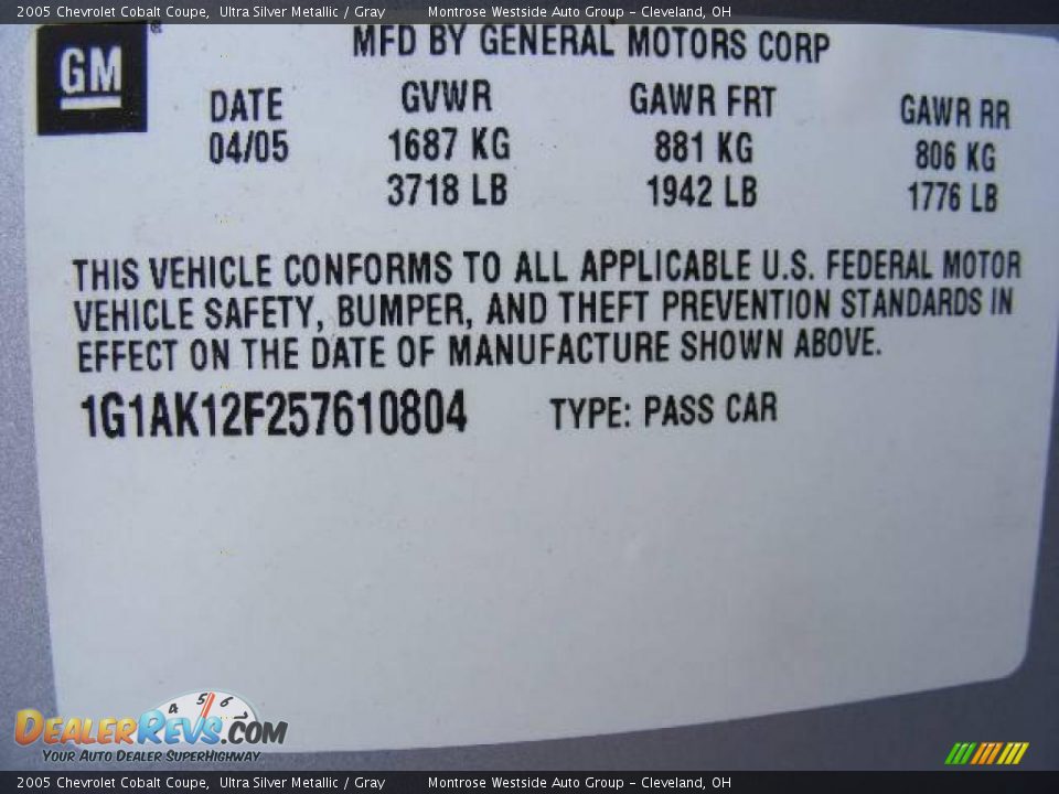 2005 Chevrolet Cobalt Coupe Ultra Silver Metallic / Gray Photo #30