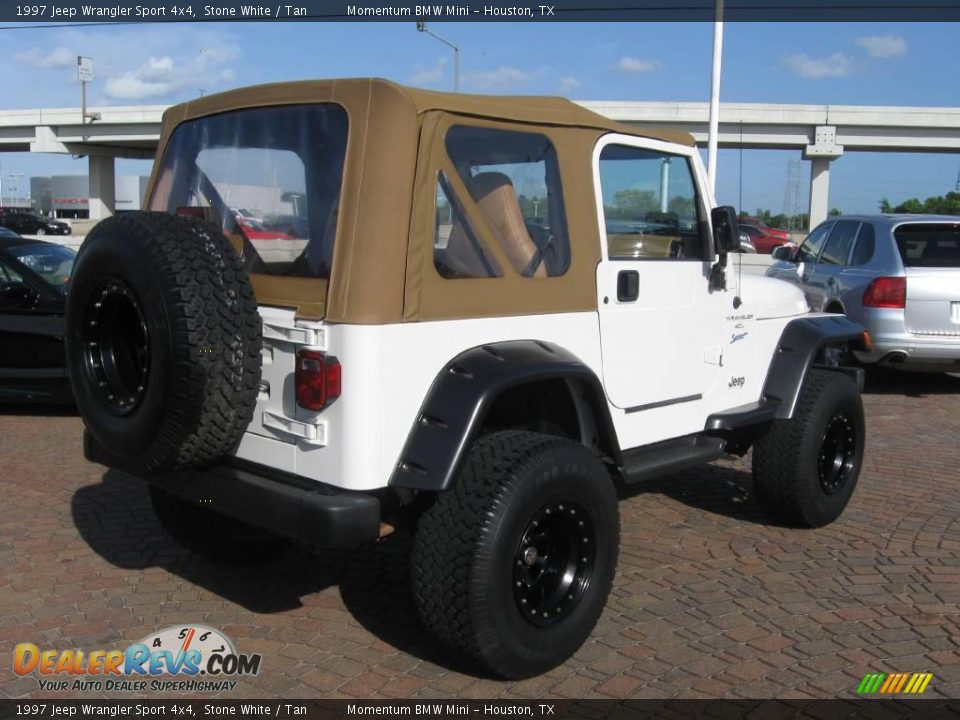 1997 Jeep Wrangler Sport 4x4 Stone White / Tan Photo #6