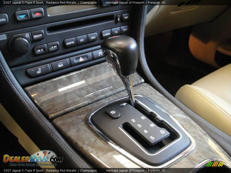 2007 Jaguar S-Type R Sport Shifter Photo #23