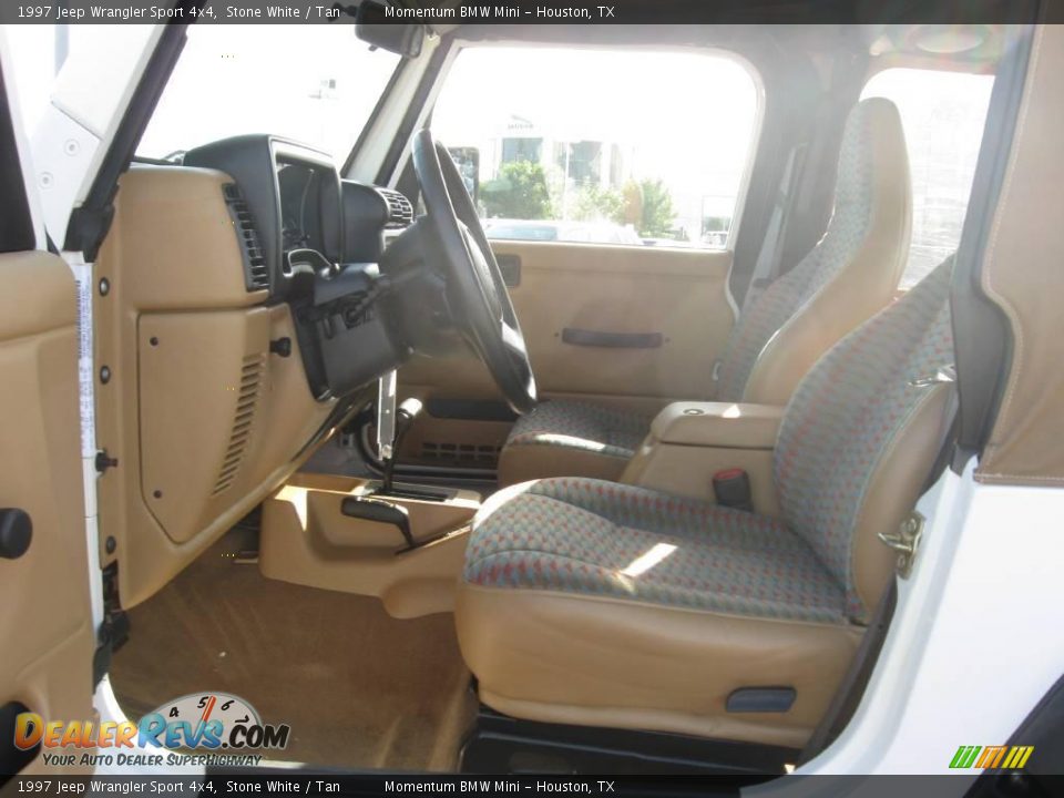 1997 Jeep Wrangler Sport 4x4 Stone White / Tan Photo #9