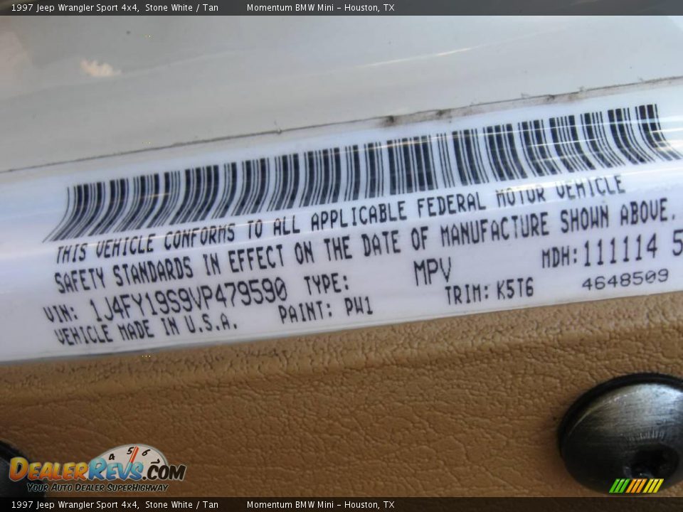 1997 Jeep Wrangler Sport 4x4 Stone White / Tan Photo #14