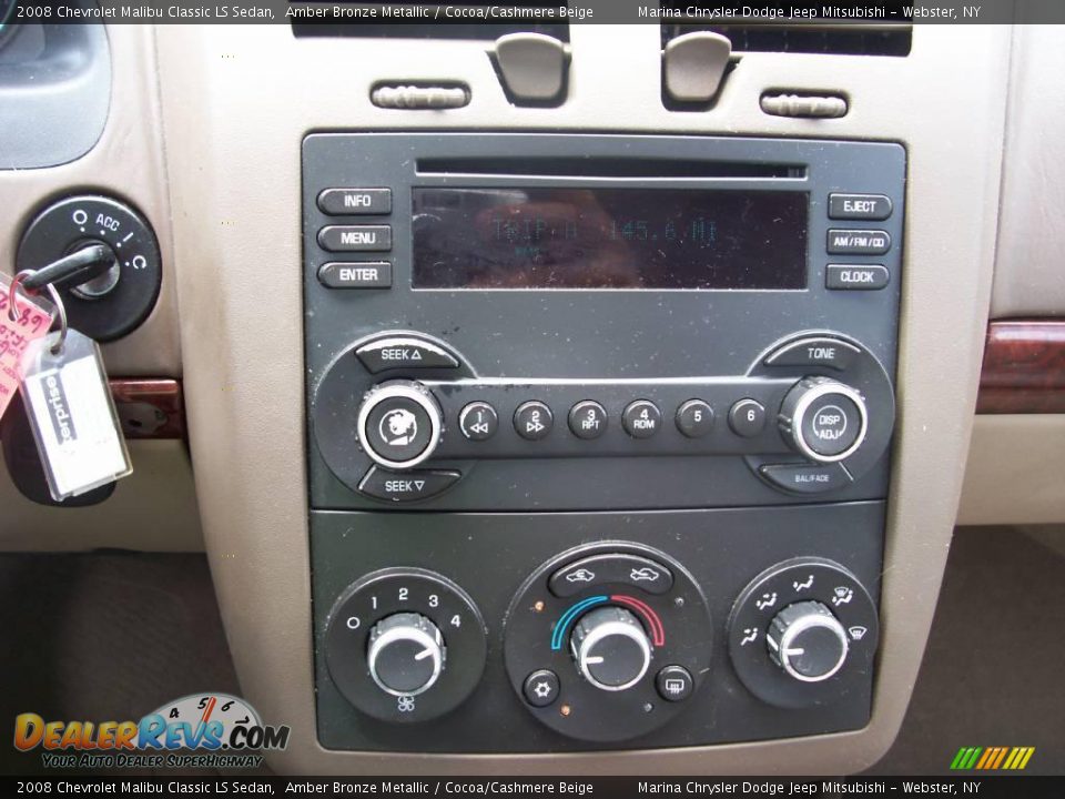 2008 Chevrolet Malibu Classic LS Sedan Amber Bronze Metallic / Cocoa/Cashmere Beige Photo #5