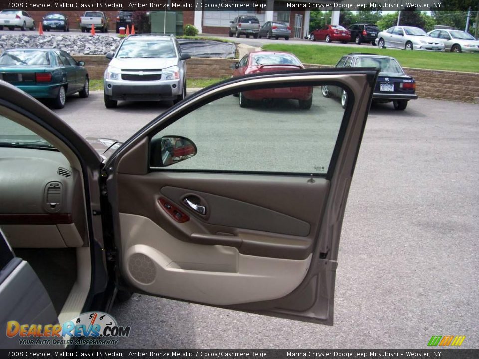 2008 Chevrolet Malibu Classic LS Sedan Amber Bronze Metallic / Cocoa/Cashmere Beige Photo #22