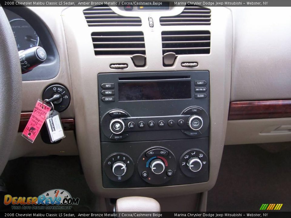 2008 Chevrolet Malibu Classic LS Sedan Amber Bronze Metallic / Cocoa/Cashmere Beige Photo #26