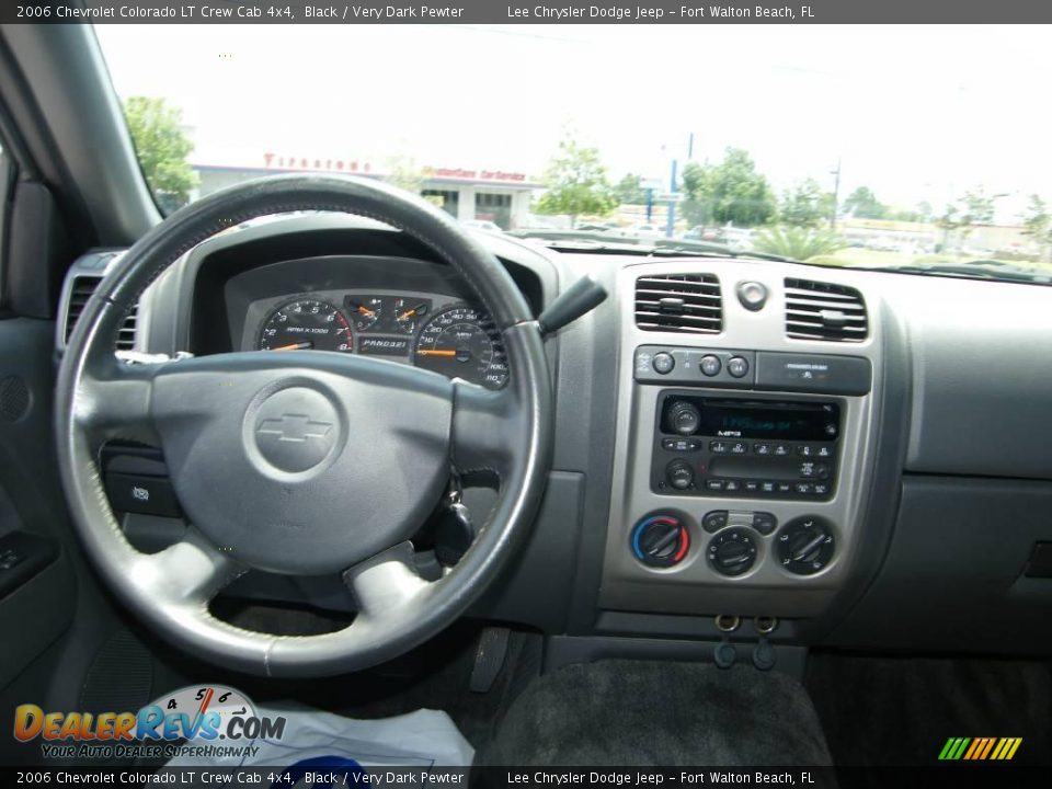 2006 Chevrolet Colorado LT Crew Cab 4x4 Black / Very Dark Pewter Photo #18