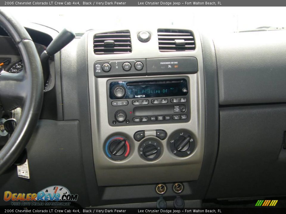 2006 Chevrolet Colorado LT Crew Cab 4x4 Black / Very Dark Pewter Photo #20