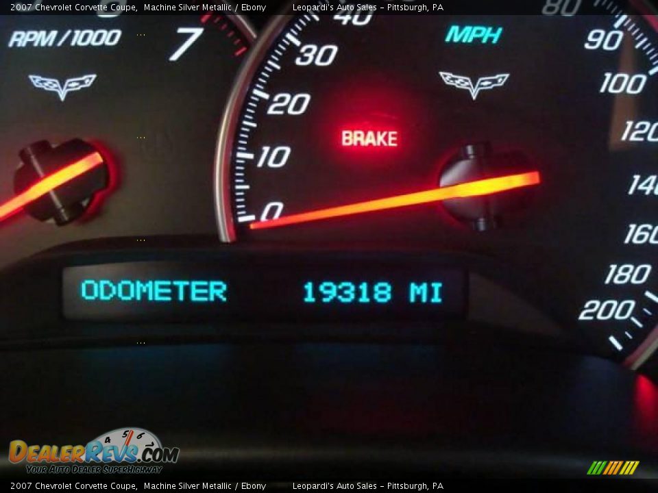 2007 Chevrolet Corvette Coupe Machine Silver Metallic / Ebony Photo #15
