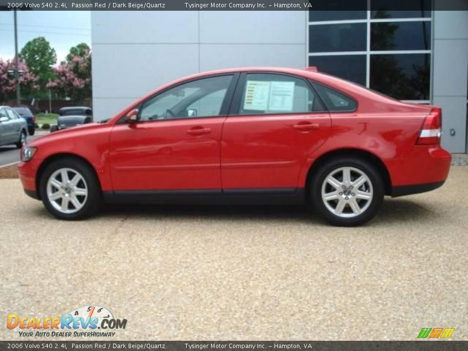 2006 Volvo S40 2.4i Passion Red / Dark Beige/Quartz Photo #3