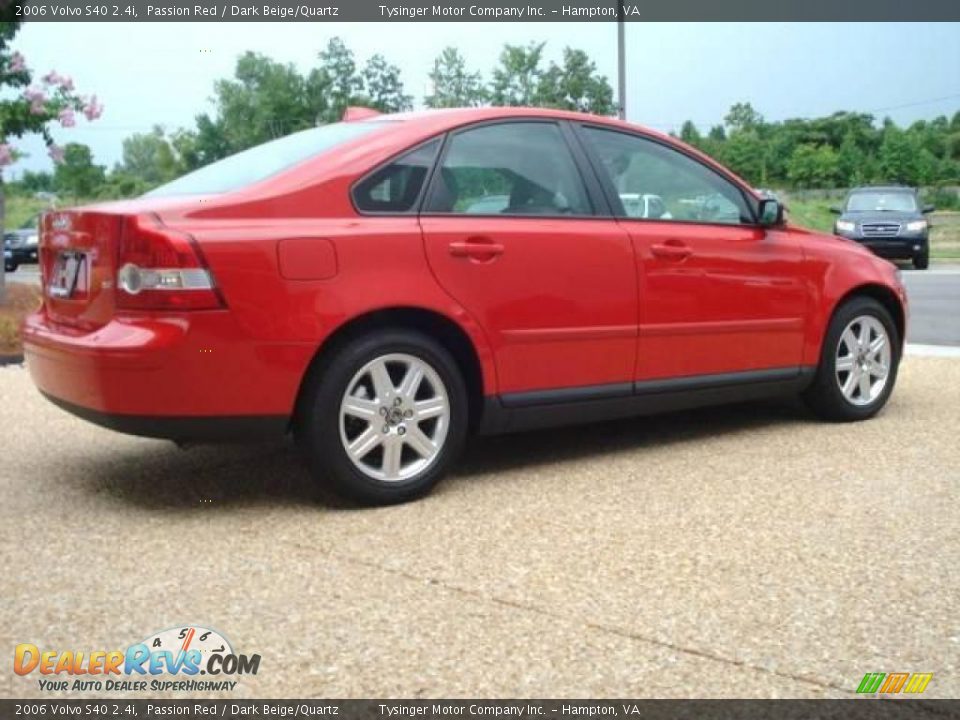 2006 Volvo S40 2.4i Passion Red / Dark Beige/Quartz Photo #5