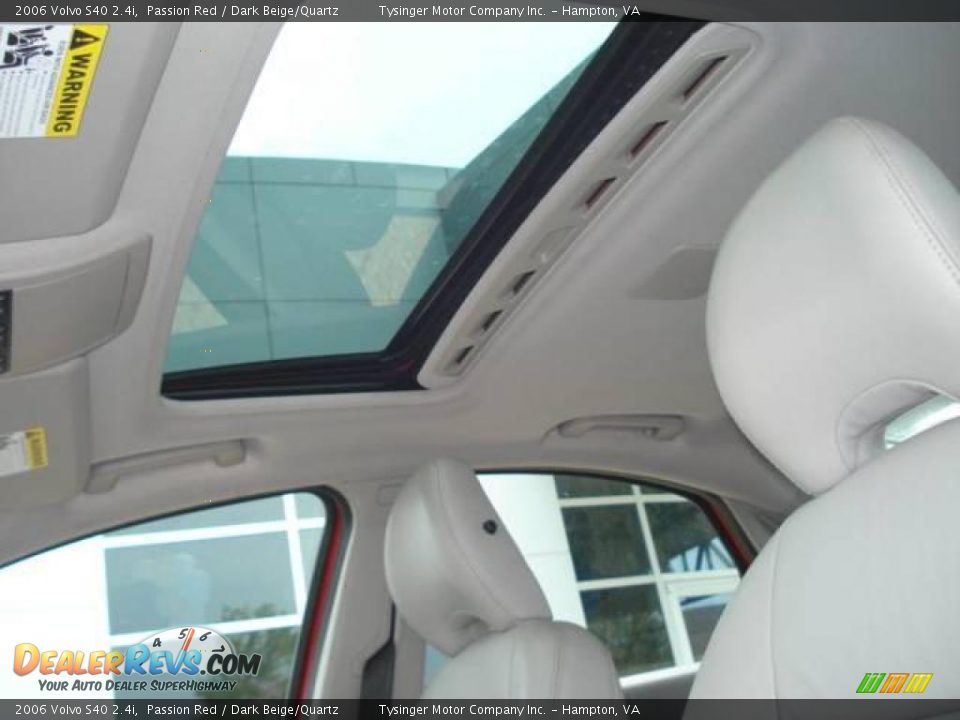 2006 Volvo S40 2.4i Passion Red / Dark Beige/Quartz Photo #11