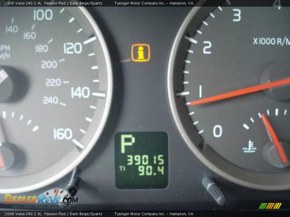 2006 Volvo S40 2.4i Passion Red / Dark Beige/Quartz Photo #14