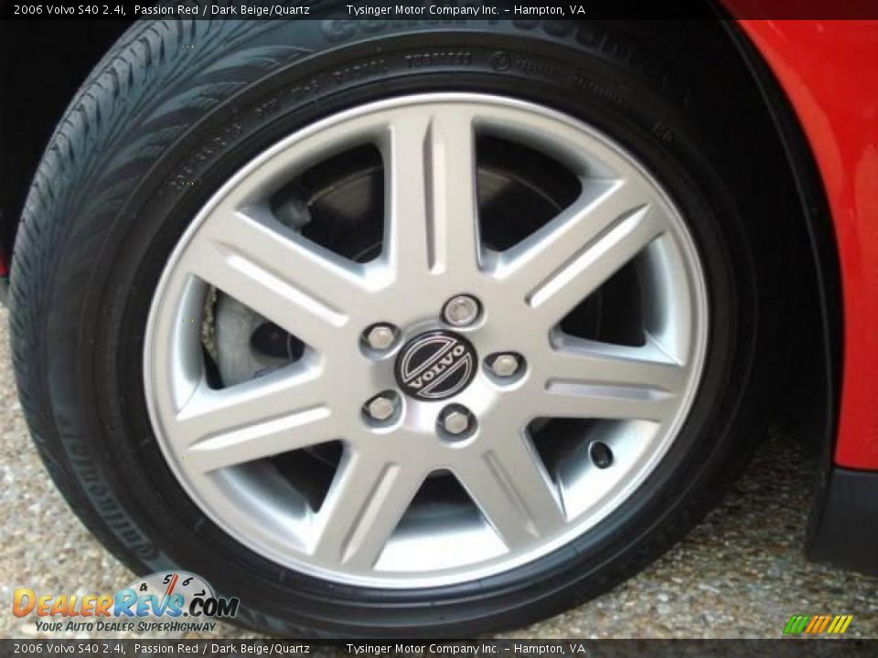 2006 Volvo S40 2.4i Passion Red / Dark Beige/Quartz Photo #15
