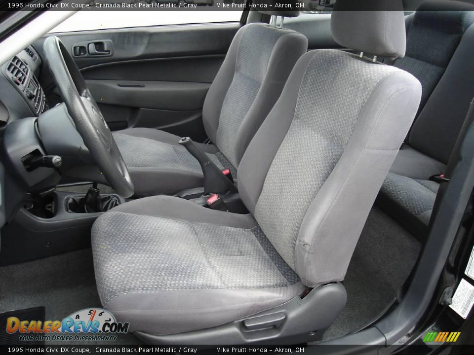 1996 Honda Civic DX Coupe Granada Black Pearl Metallic / Gray Photo #13