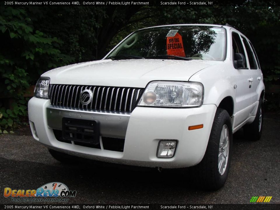 2005 Mercury Mariner V6 Convenience 4WD Oxford White / Pebble/Light Parchment Photo #1