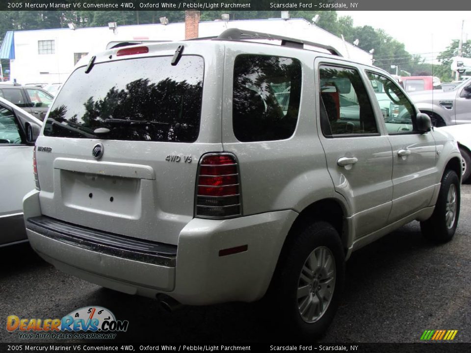 2005 Mercury Mariner V6 Convenience 4WD Oxford White / Pebble/Light Parchment Photo #4
