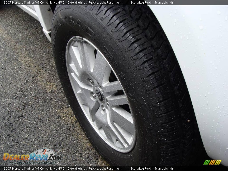 2005 Mercury Mariner V6 Convenience 4WD Oxford White / Pebble/Light Parchment Photo #7