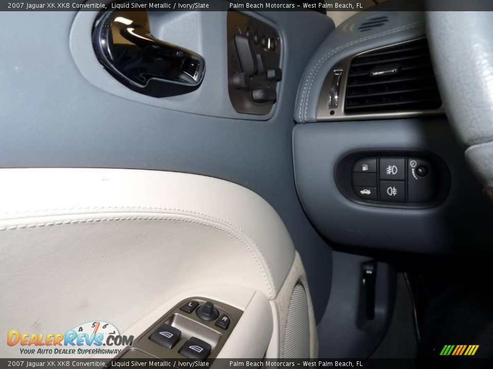 2007 Jaguar XK XK8 Convertible Liquid Silver Metallic / Ivory/Slate Photo #32