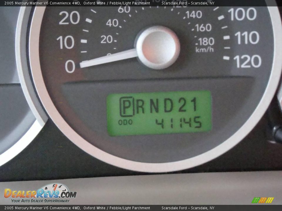 2005 Mercury Mariner V6 Convenience 4WD Oxford White / Pebble/Light Parchment Photo #23