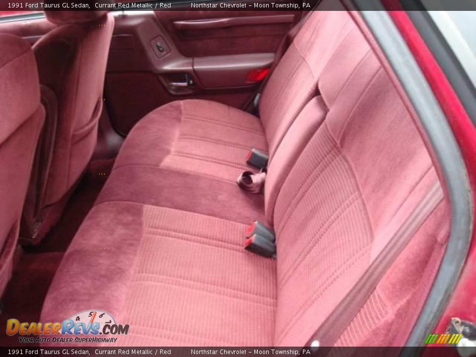 1991 Ford Taurus GL Sedan Currant Red Metallic / Red Photo #9