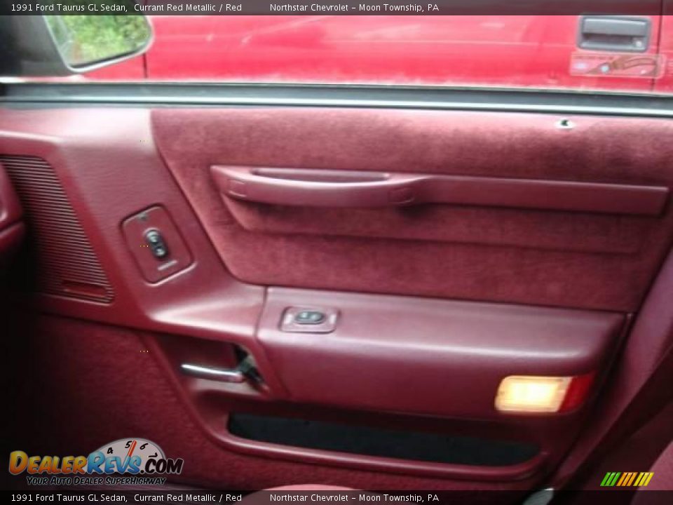 1991 Ford Taurus GL Sedan Currant Red Metallic / Red Photo #12